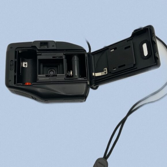 vintage 90s canon snappy Q 35mm film camera point‎ and shoot automatic flash - Picture 2 of 7